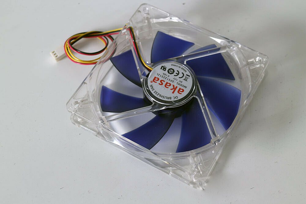 Akasa DFS122512L 120mm 12V 0.18A Case Fan 3-Pin 3-Wire