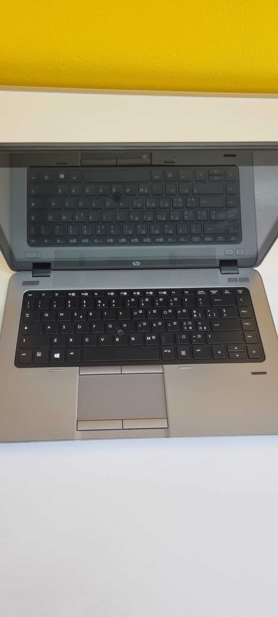 HP EliteBook 840 G1 Notebook | Intel Core i5-4300U 1,9 GHz | 14" Zoll | 8 GB RAM | 240 GB SSD | Italienische Tastatur | Webcam WLAN | Windows 10 |