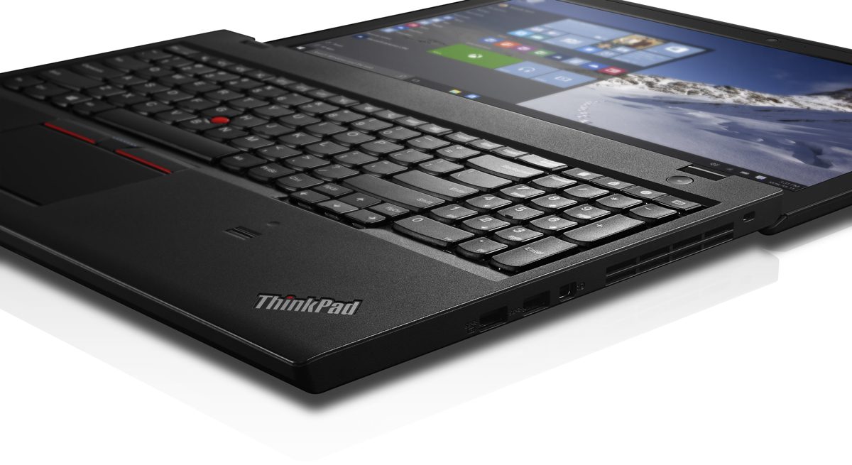 Lenovo Thinkpad T560 Notebook 15.5" FullHD | Intel Core i7-6600U 2.6Ghz | Ram 16Gb | SSD 256Gb | ITA keyboard | Windows 10 Pro