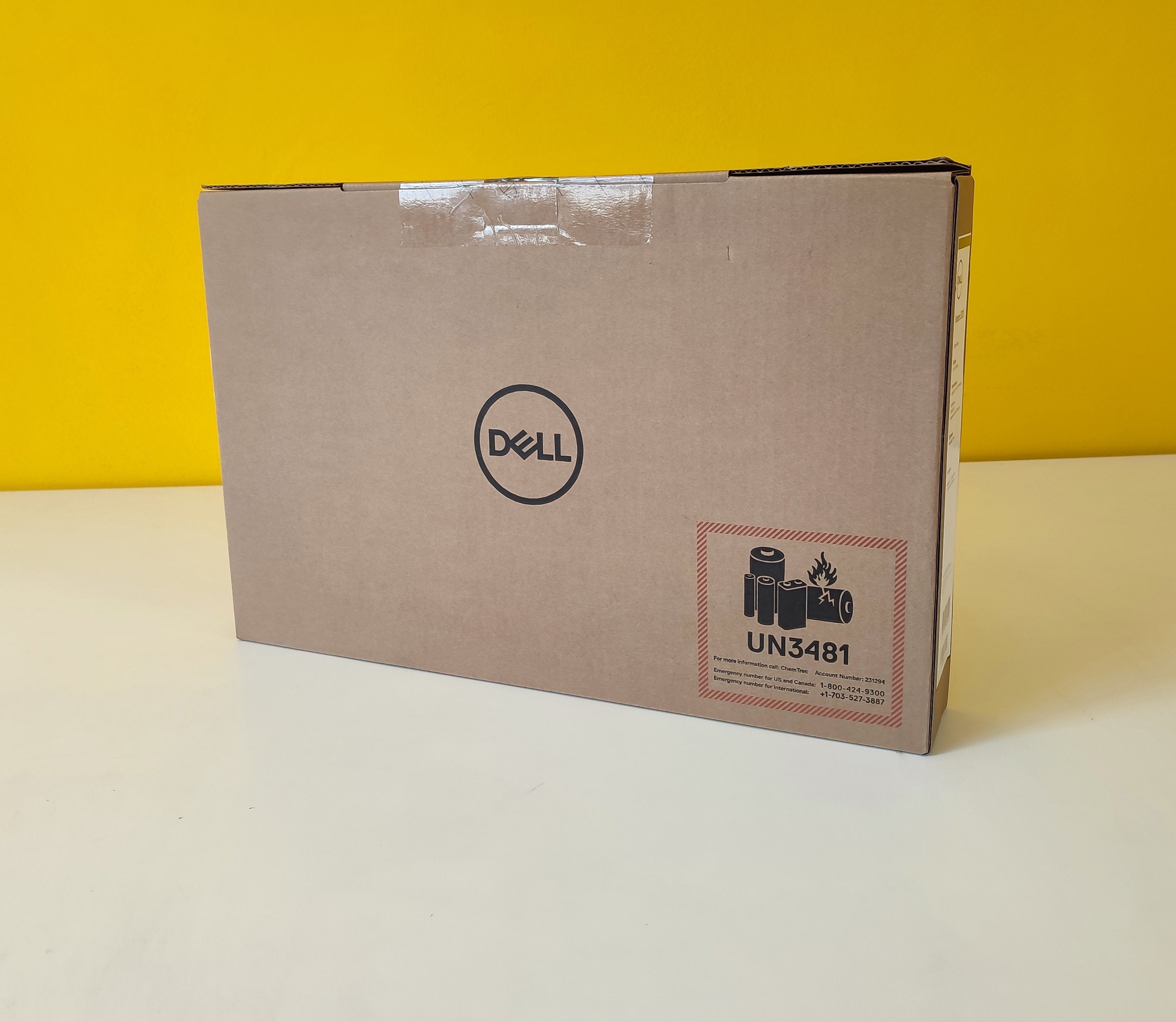 DELL Vostro 3520 Notebook 15.6" FullHD | Intel Core i5-1235U | Windows 11 Pro Prodotto NUOVO