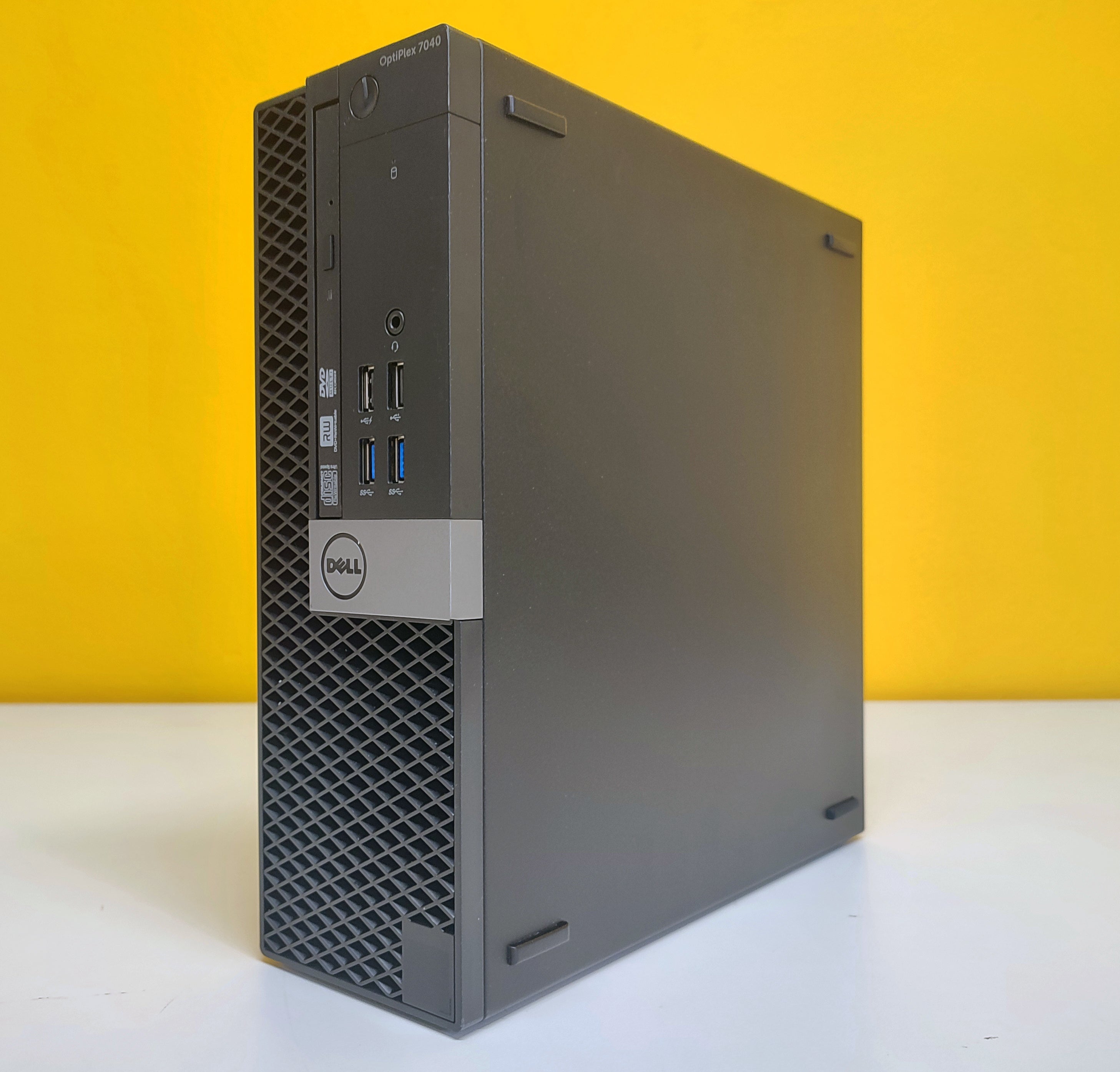 DELL OptiPlex 7040 SFF | Intel Core i7-6700T 2,8 GHz | RAM 8 GB | SSD 256 GB | HDMI Windows 10 Pro Der kompakte und elegante PC für eine leistungsstarke und zuverlässige Workstation