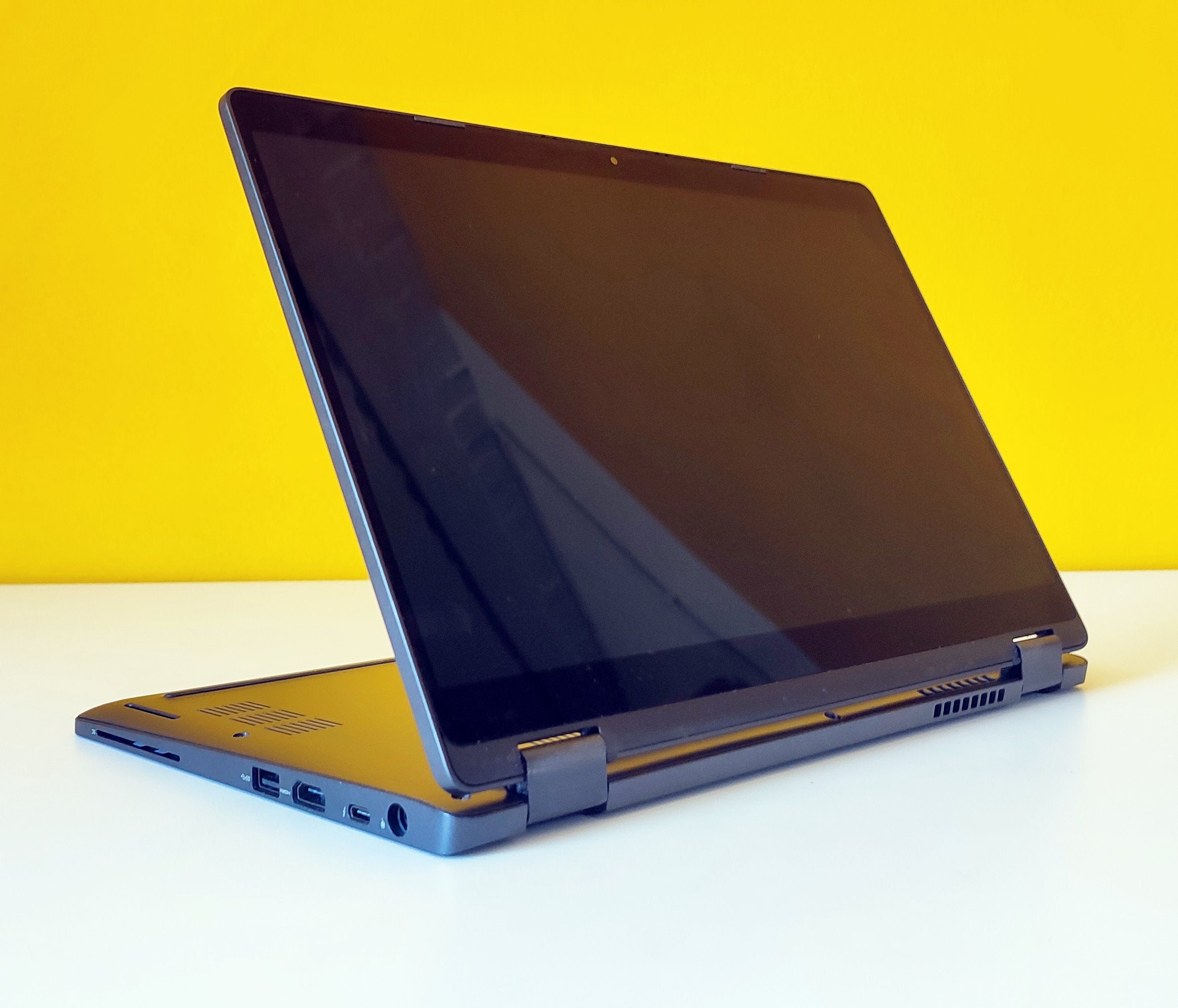 DELL Latitude 5300 Notebook 2-1 Convertibile 13.3