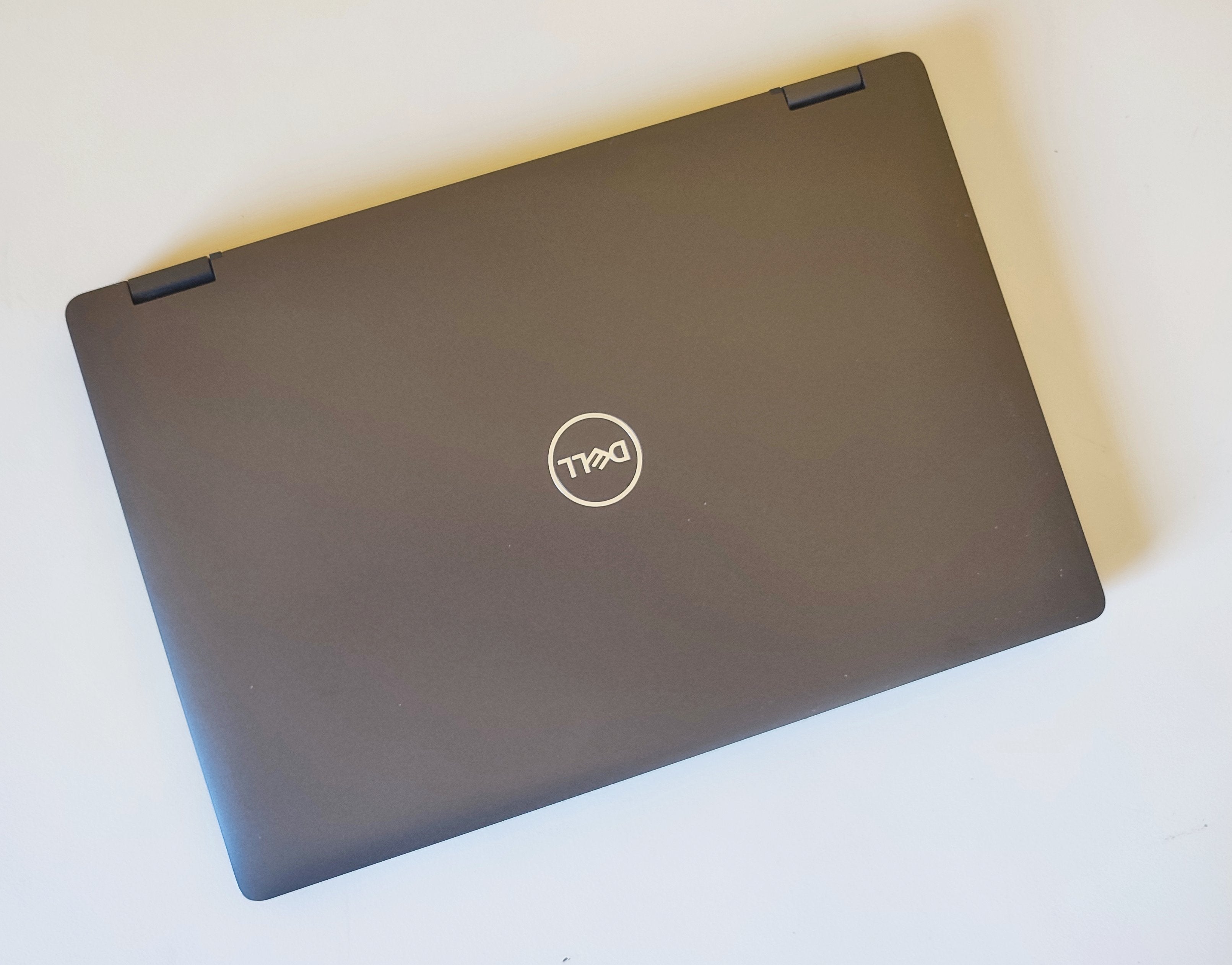 DELL Latitude 5300 Notebook 2-1 Convertibile 13.3