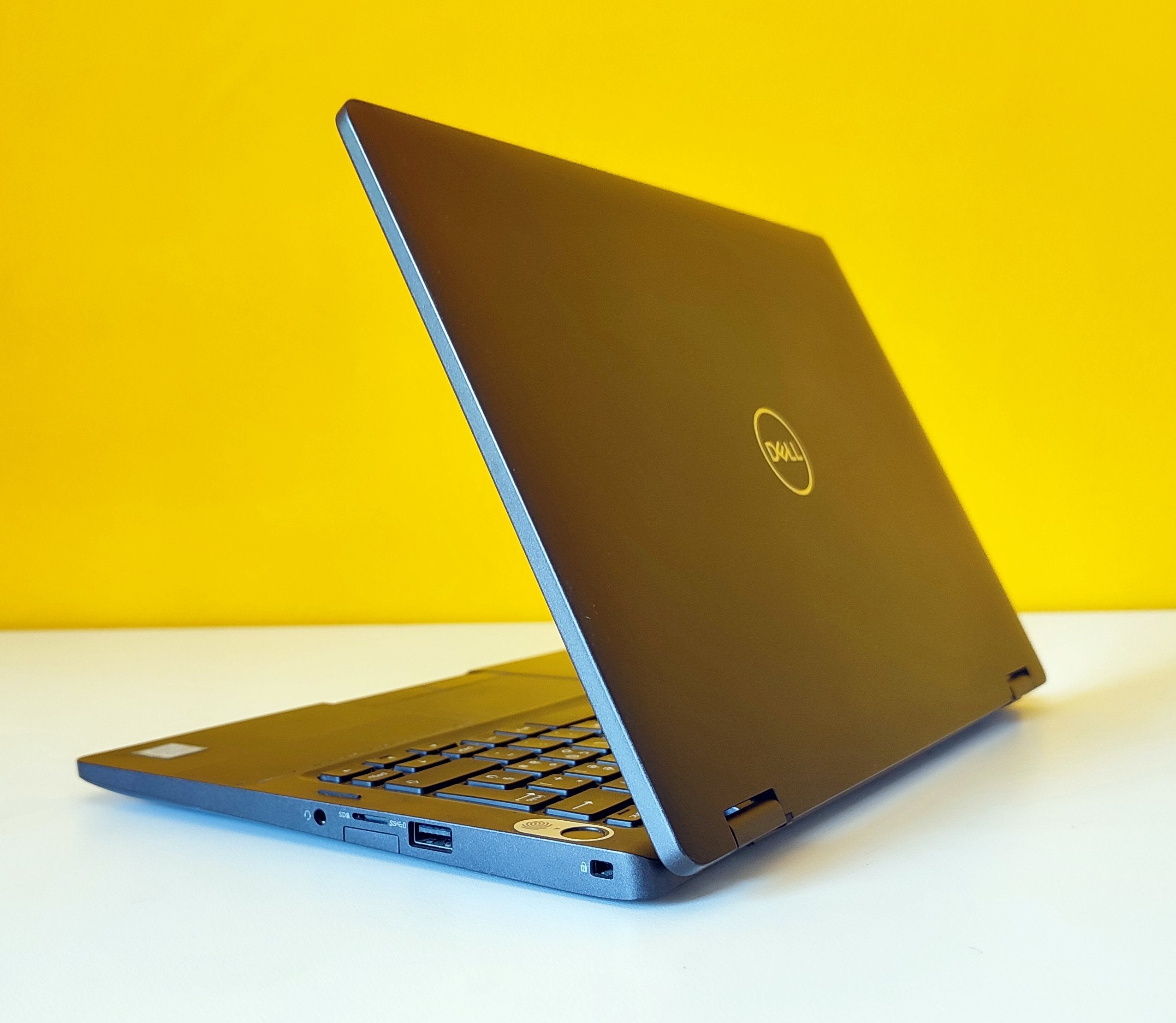 DELL Latitude 5300 Notebook 2-1 Convertibile 13.3