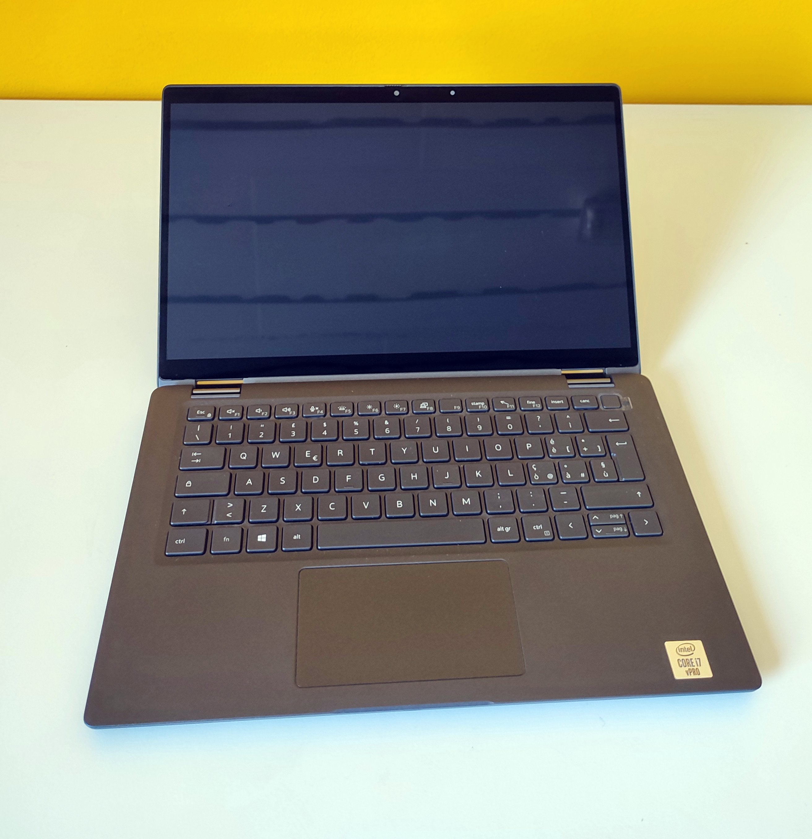 DELL Latitude 7310 Notebook 2-1 Convertibile 13.3" FullHD Touch Screen | Intel Core i7-10610 | Ram 16GB | SSD NVMe 512GB | WiFi Bluetooth Windows 11 Pro