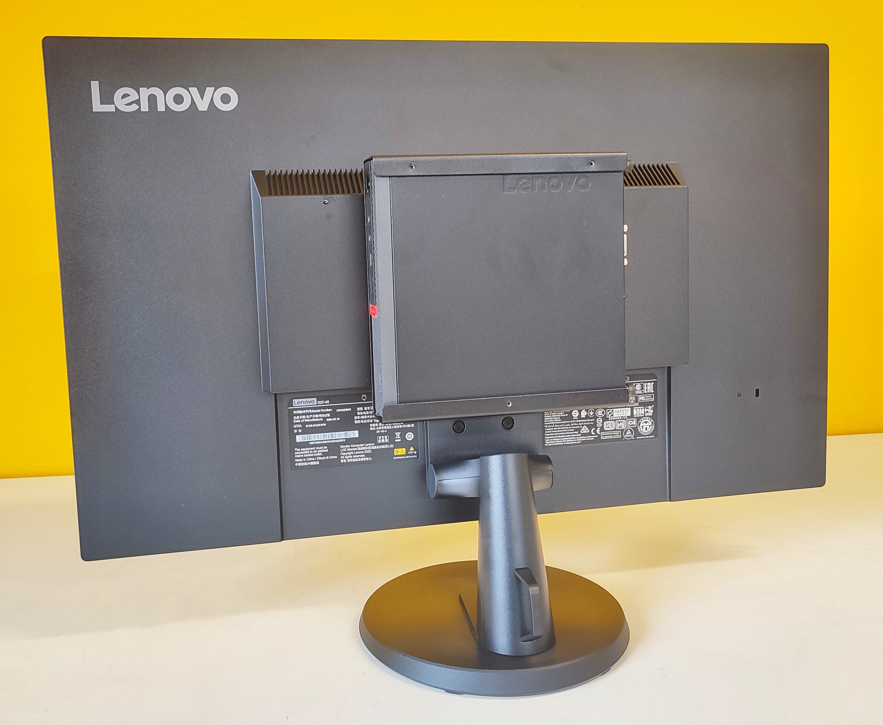 Lenovo All-In-One 27" FullHD mit ThinkCentre Mini-PC | Intel Core i5-8500T | FreeDOS 