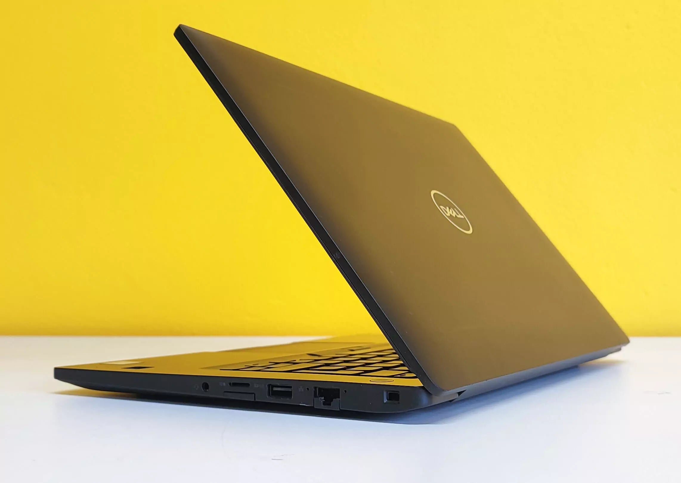 DELL Latitude 7490