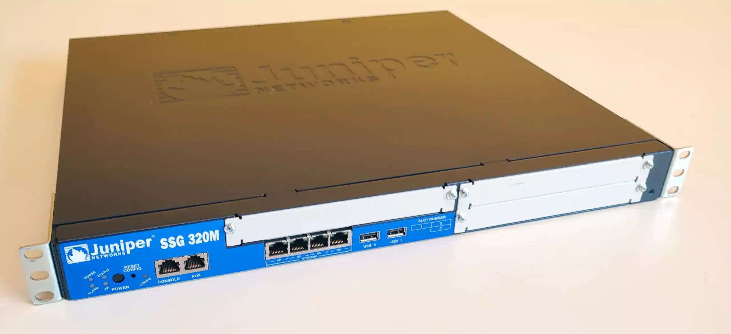 Juniper SSG-320M