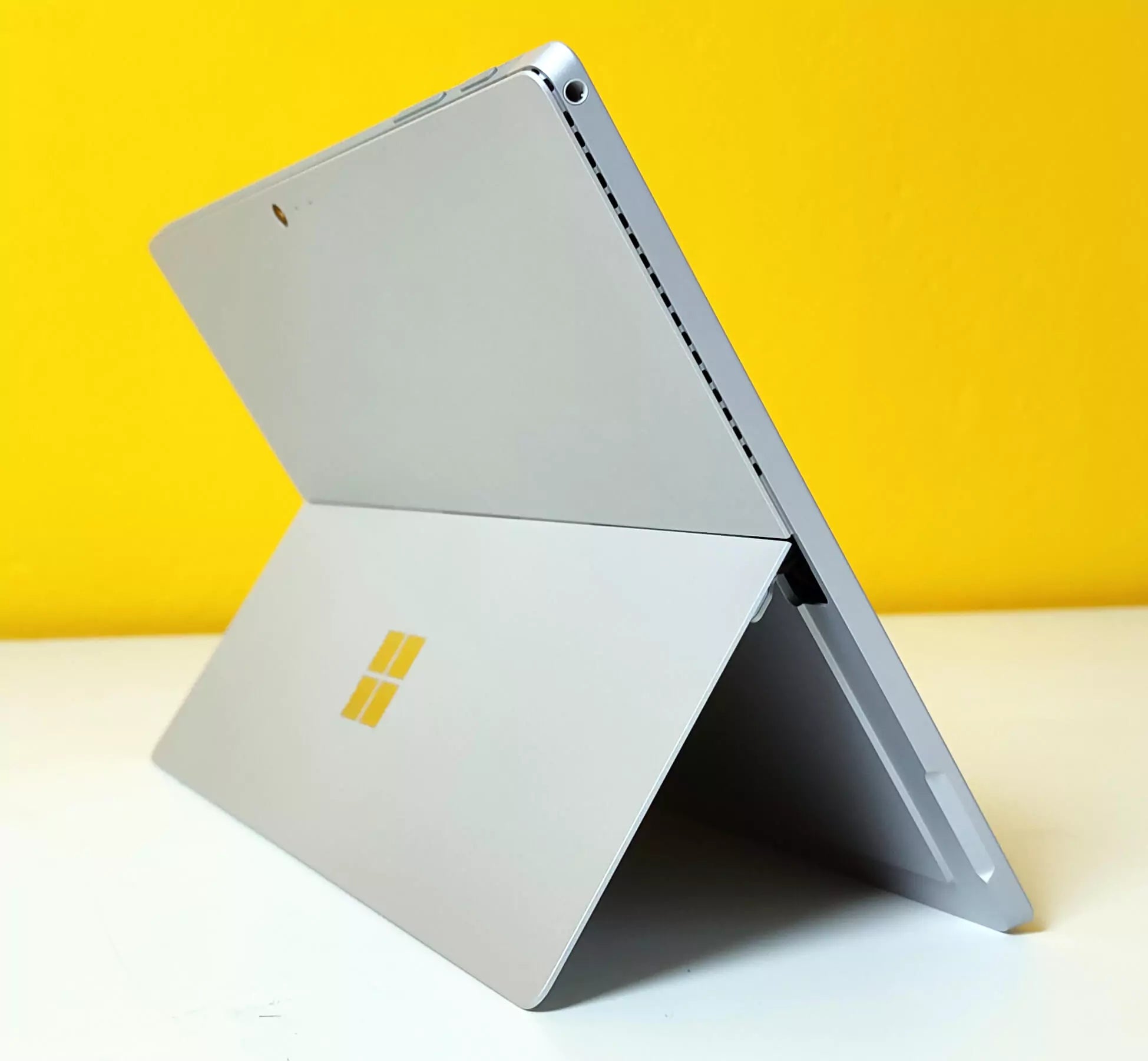 Microsoft Surface Pro 4